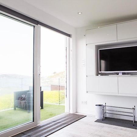 2 Bedroom Chalet With Sea Views 플리머스 외부 사진